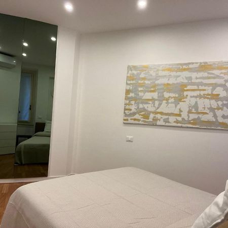 Casa Vercelli Delizioso Bilocale Moderno Nella Vecchia Milano Dış mekan fotoğraf
