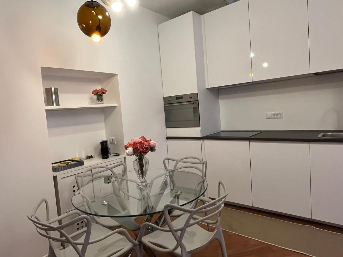 Casa Vercelli Delizioso Bilocale Moderno Nella Vecchia Milano Dış mekan fotoğraf