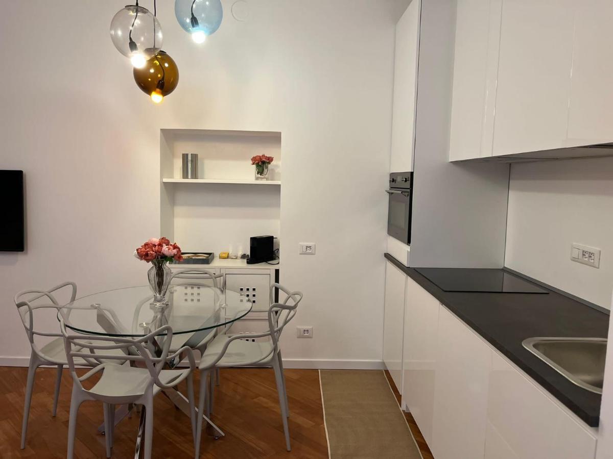 Casa Vercelli Delizioso Bilocale Moderno Nella Vecchia Milano Dış mekan fotoğraf