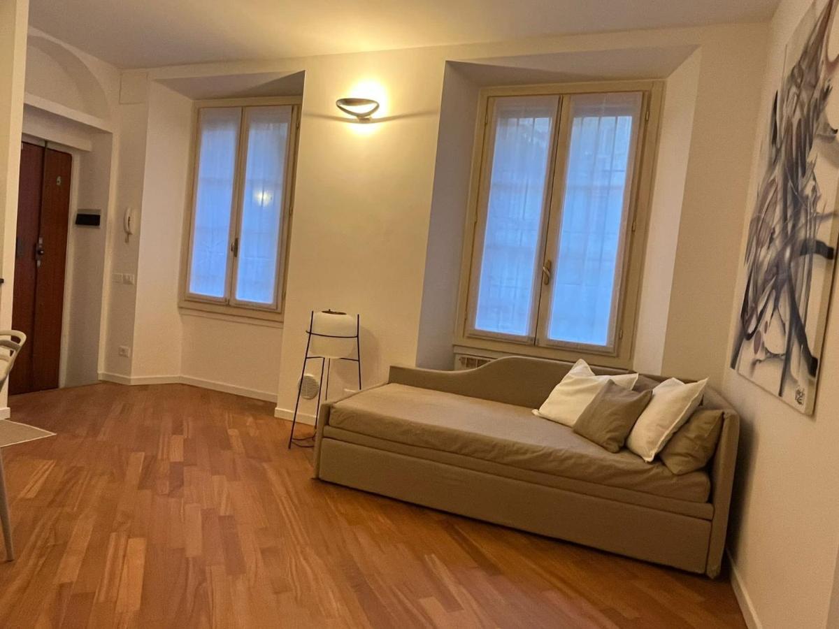 Casa Vercelli Delizioso Bilocale Moderno Nella Vecchia Milano Dış mekan fotoğraf